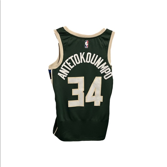 Giannis Antetokounmpo size 44 basically new. Worn twice. - Picture 2 of 3
